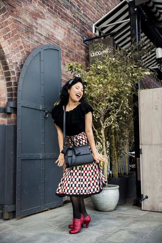 Cottontail - Black Vegan Leather Bag- Winklip